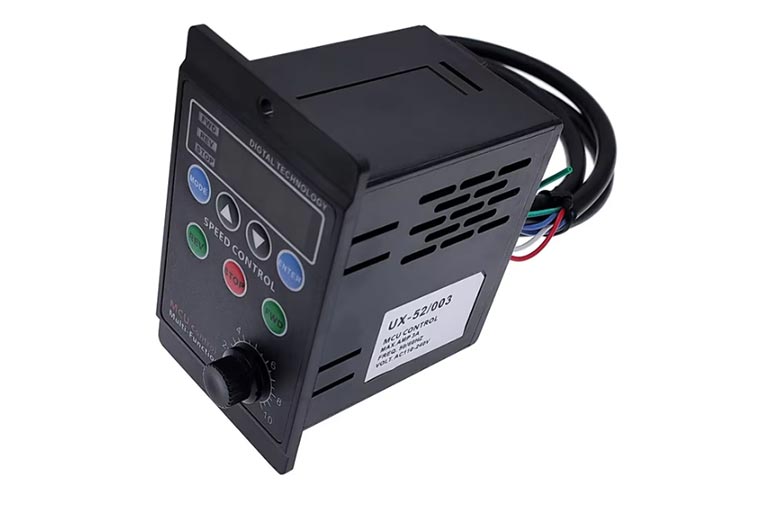 Regulator brzine AC motora UX-52-MCU 220V 400W