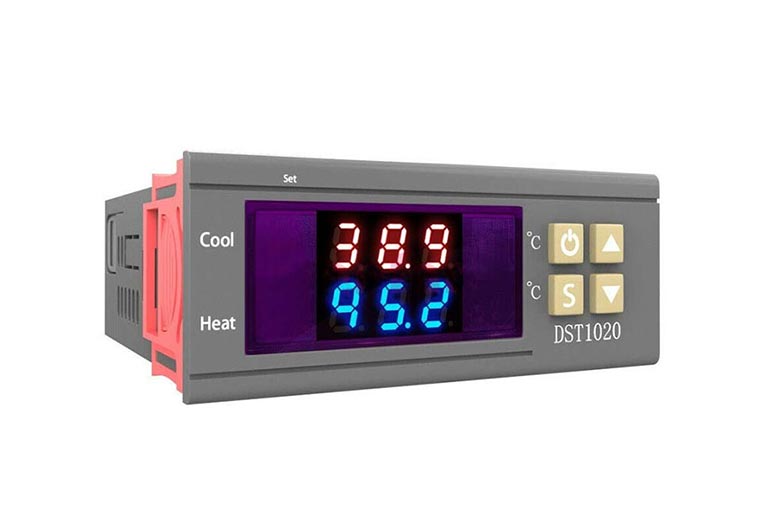 Termostat DST-1020 (DS18B20 + dva displeja)